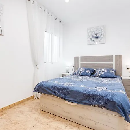 Сomfortable Apartament Caballero De Rodas Torrevieja Zewnętrze zdjęcie